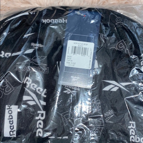 Reebok backpack - Picture 2 of 4